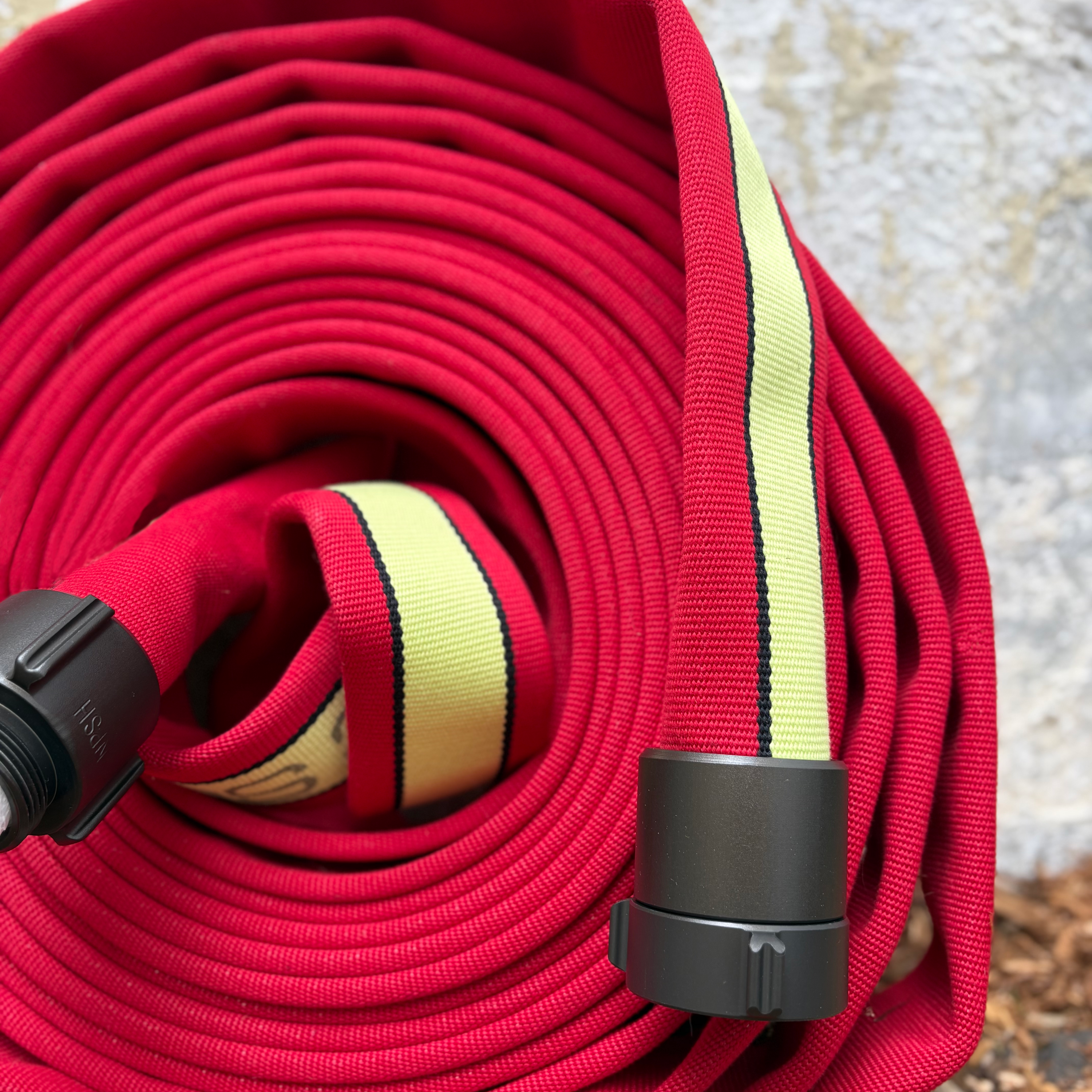 1.5" STRIKELINE - Double Jacket Fire Hose ULC